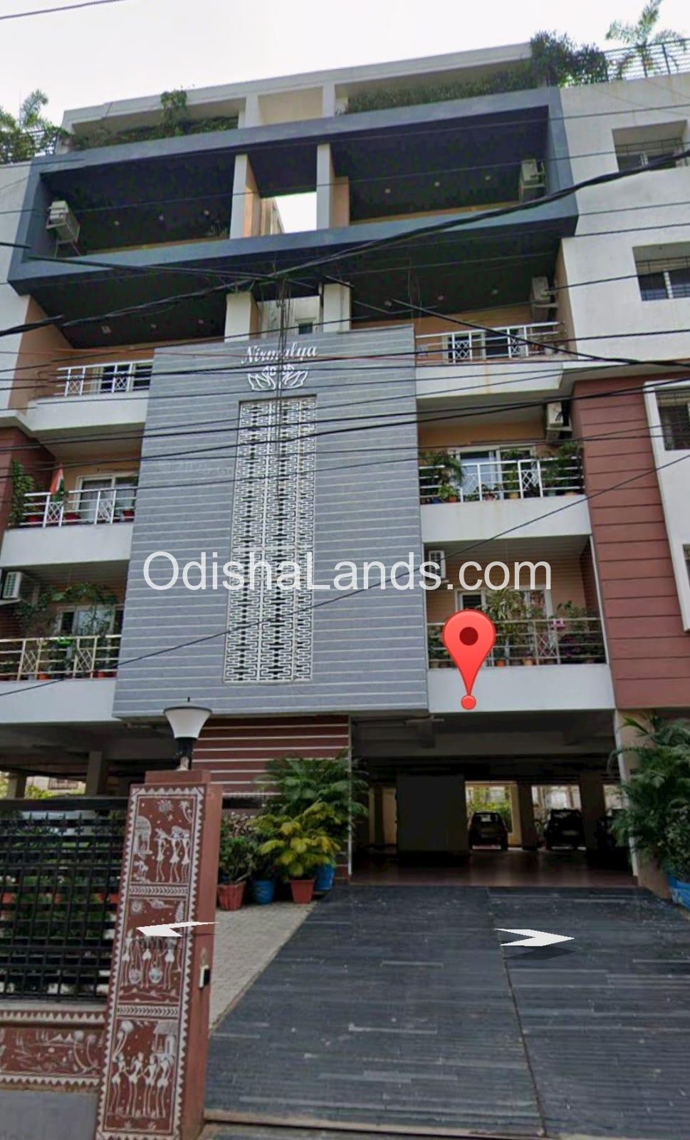 3 bhk sapcious fully furnished apartment for sale in BJB Nagar.